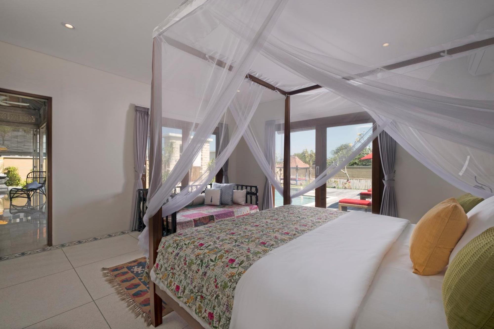 Villa Manggala - 13 Mins Walk To Berawa Beach Canggu Екстериор снимка