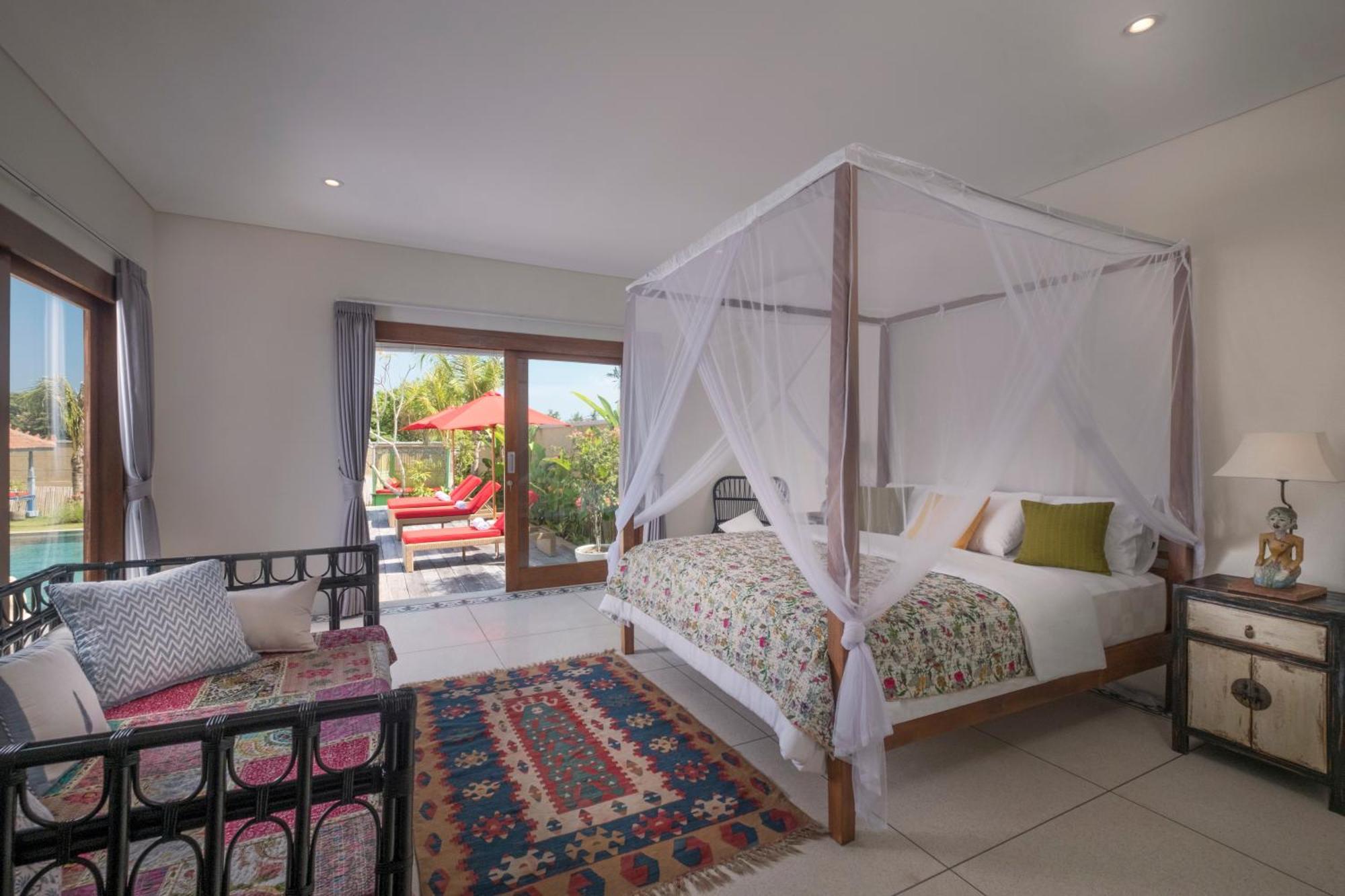 Villa Manggala - 13 Mins Walk To Berawa Beach Canggu Екстериор снимка