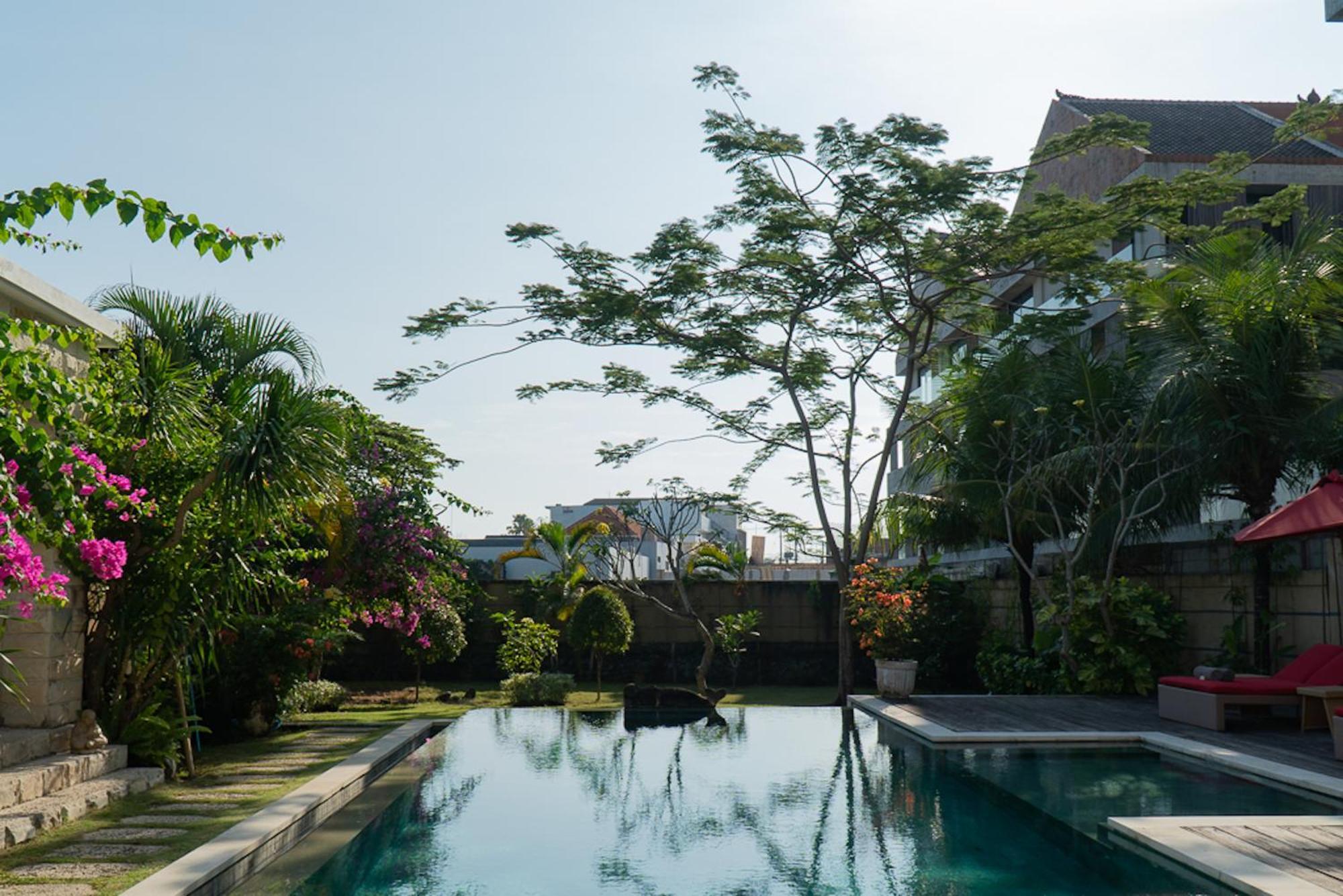Villa Manggala - 13 Mins Walk To Berawa Beach Canggu Екстериор снимка